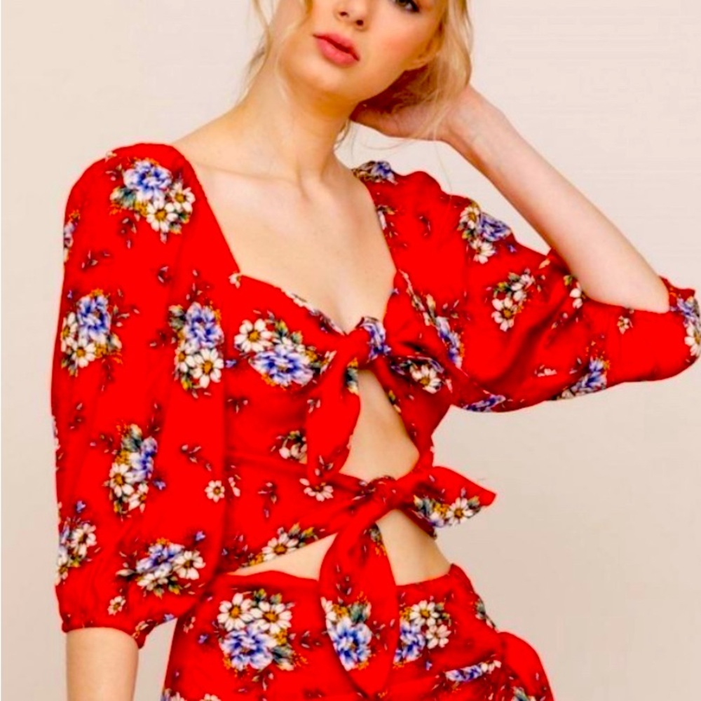 NWOT Yumi Kim Crop Top